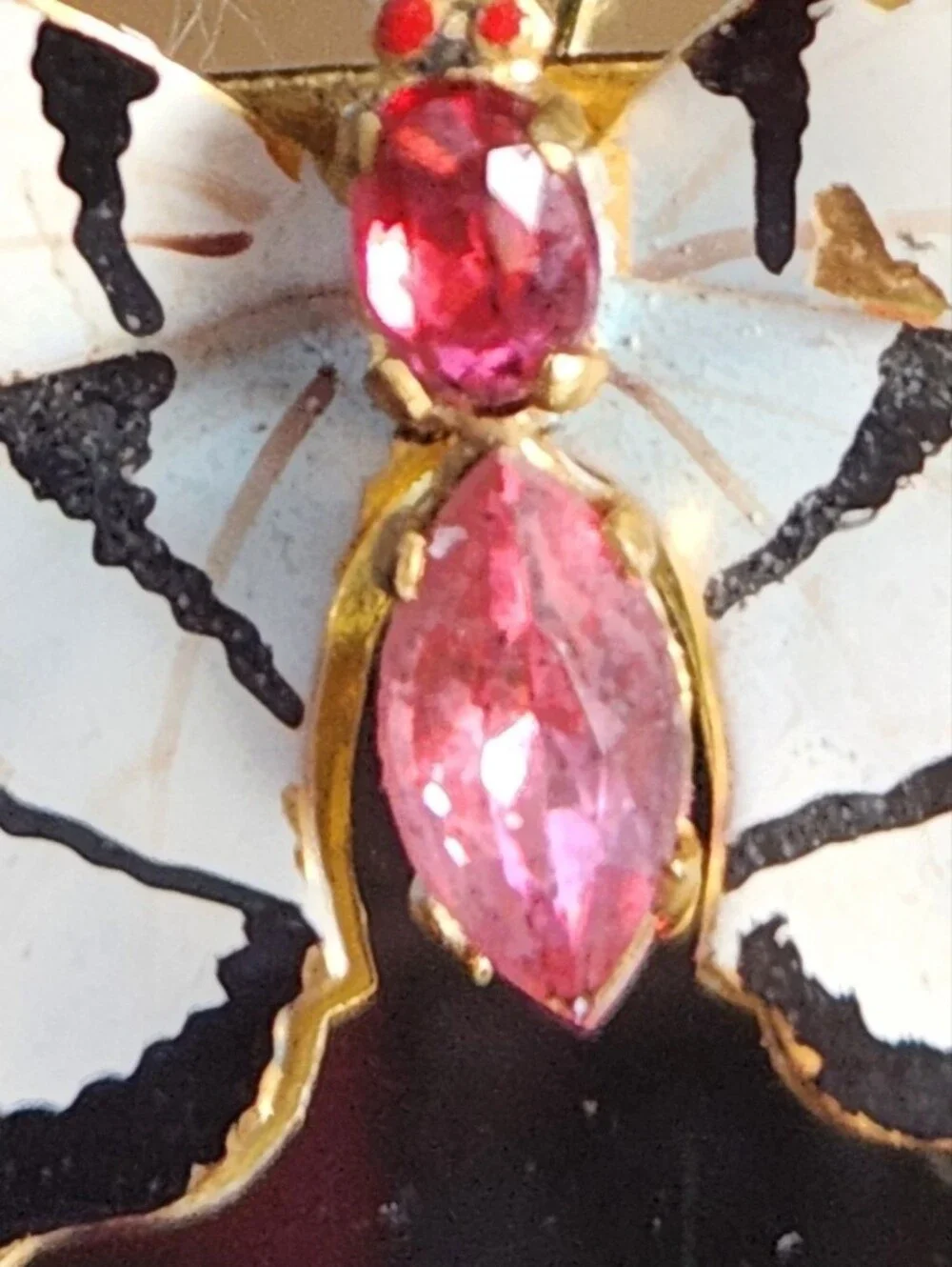 VTG 70s Butterfly Czechoslovakia Handpaint White PINK Crystal STRIPES Brooch 2